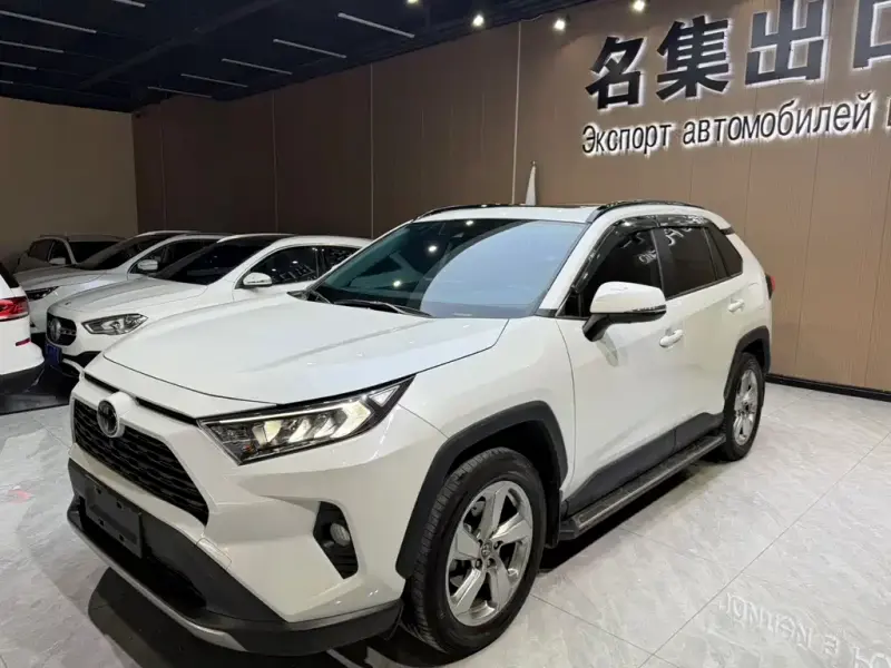 Toyota RAV4, 2021