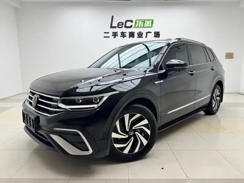 Volkswagen Tiguan L, 2023