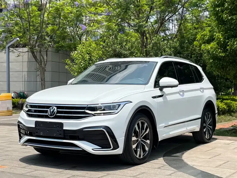 Volkswagen Tiguan L, 2023