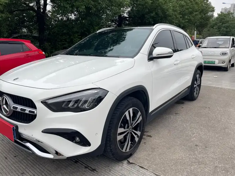 Mercedes-Benz GLA, 2024