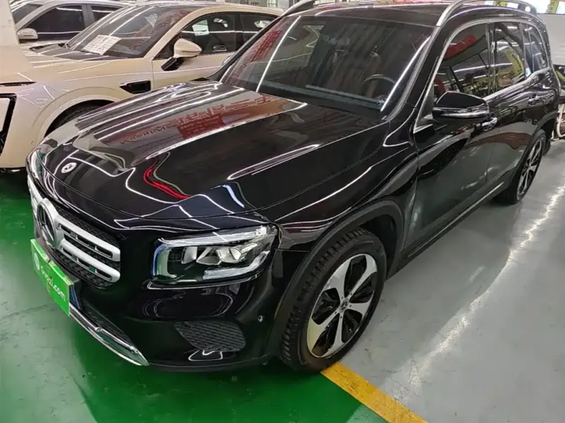 Mercedes-Benz GLB, 2022