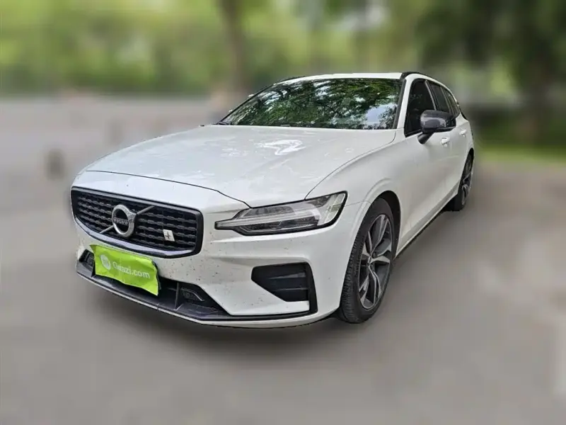 Volvo V60, 2022