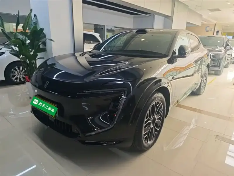 Avatr 07, 2025