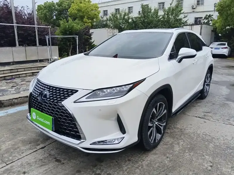 Lexus RX, 2021