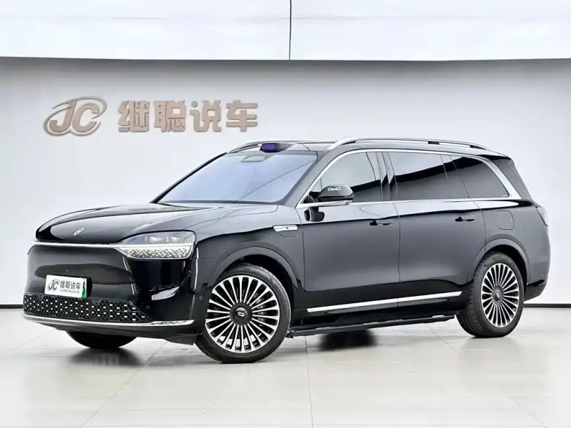 AITO M9, 2025