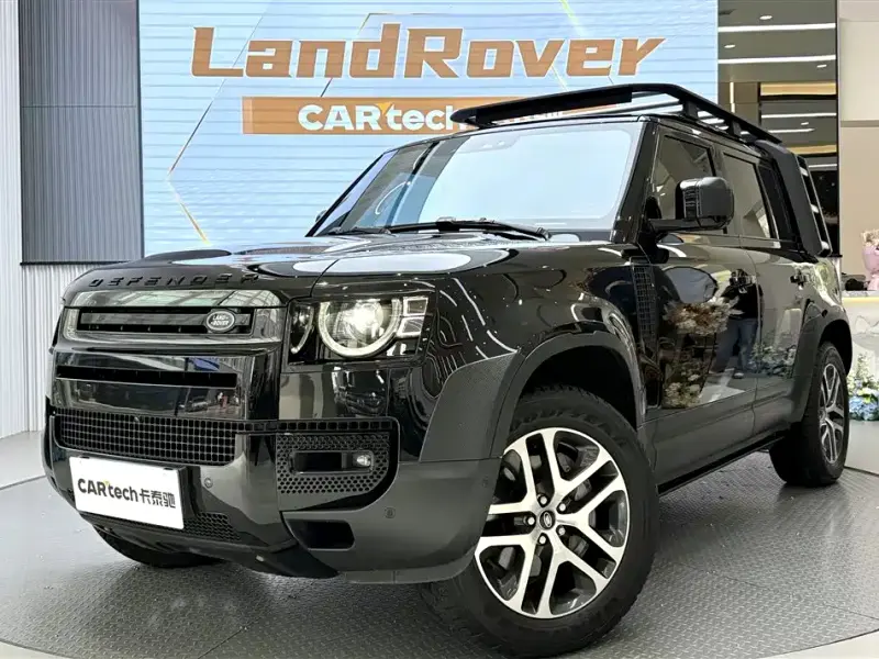 Land Rover Defender, 2023