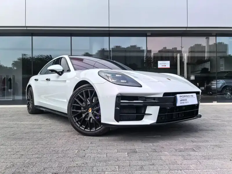Porsche Panamera, 2025