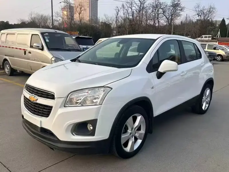 Chevrolet Trax, 2015 — фото 1