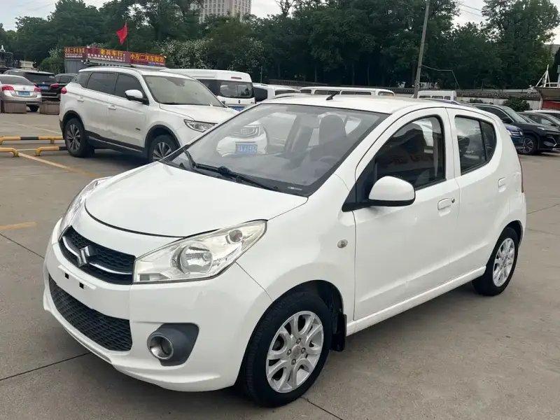 Suzuki Alto, 2013 — фото 1