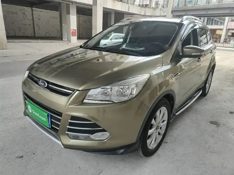 Ford Kuga, 2016