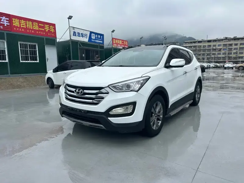 Hyundai Santa Fe, 2016