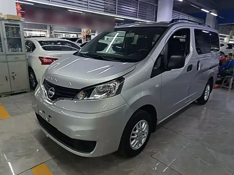 Nissan NV200, 2014