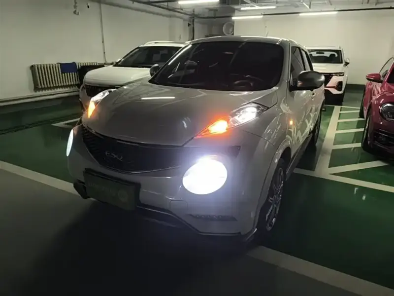 Infiniti ESQ, 2019