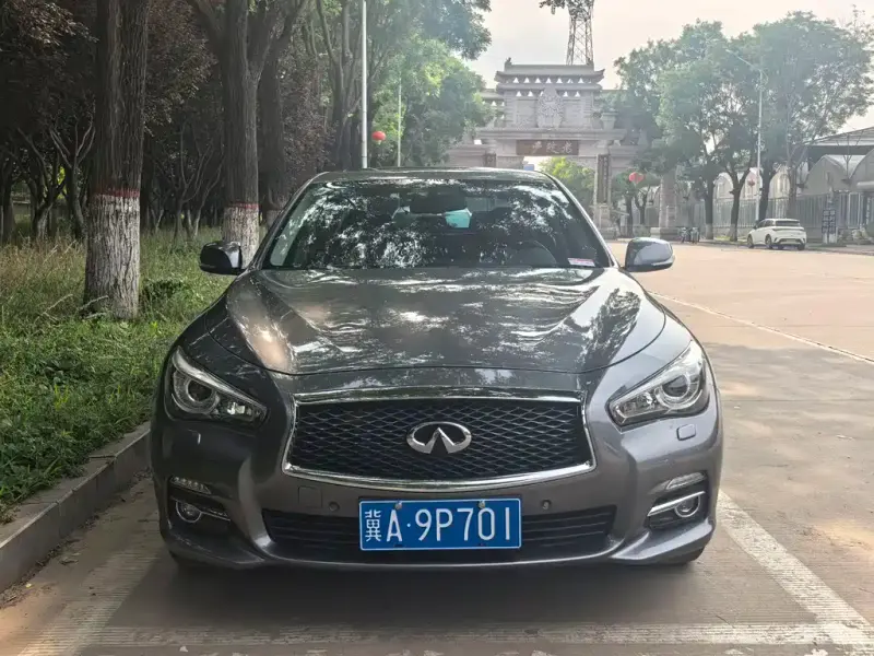 Infiniti Q50L, 2016