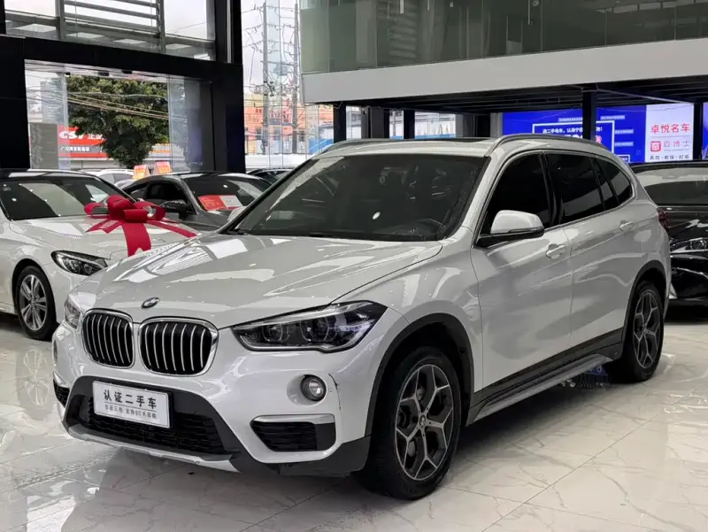 BMW X1, 2019 — фото 1