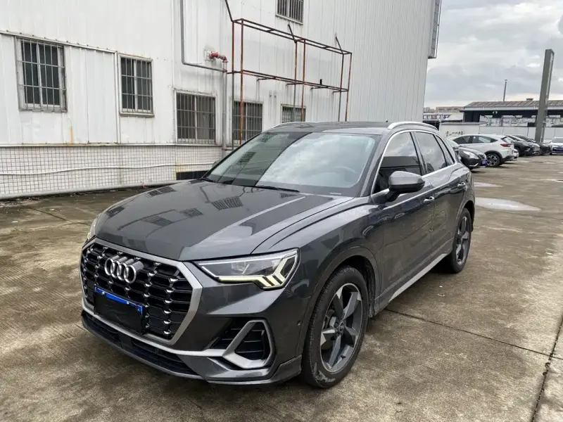 Audi Q3, 2021