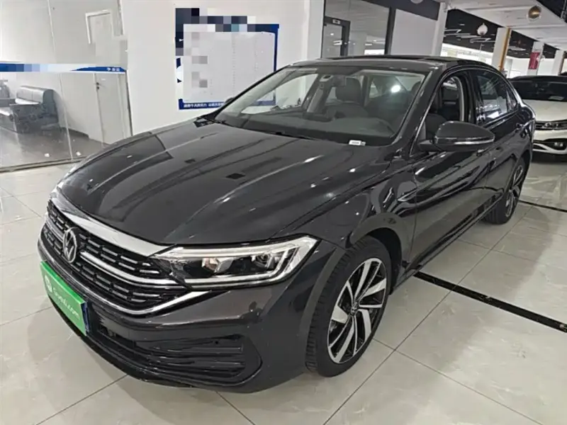 Volkswagen Sagitar, 2025