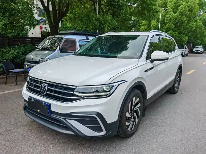 Volkswagen Tiguan L, 2023
