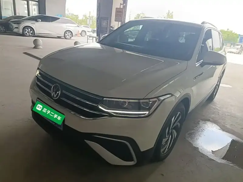 Volkswagen Tiguan L, 2023
