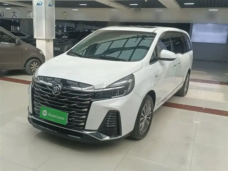Buick GL8, 2022