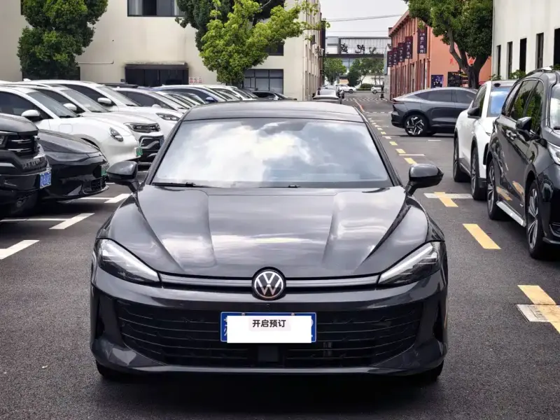Volkswagen Lamando, 2025