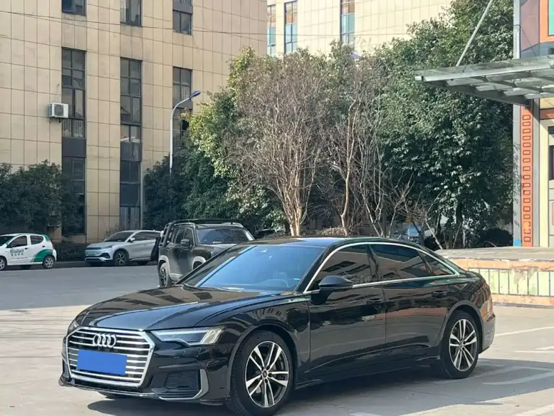Audi A6L, 2020