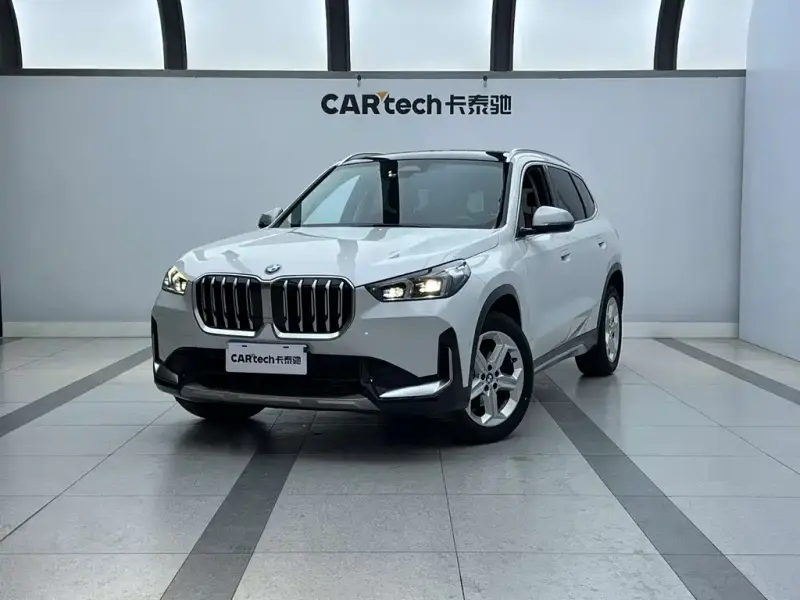 BMW X1, 2024 — фото 1