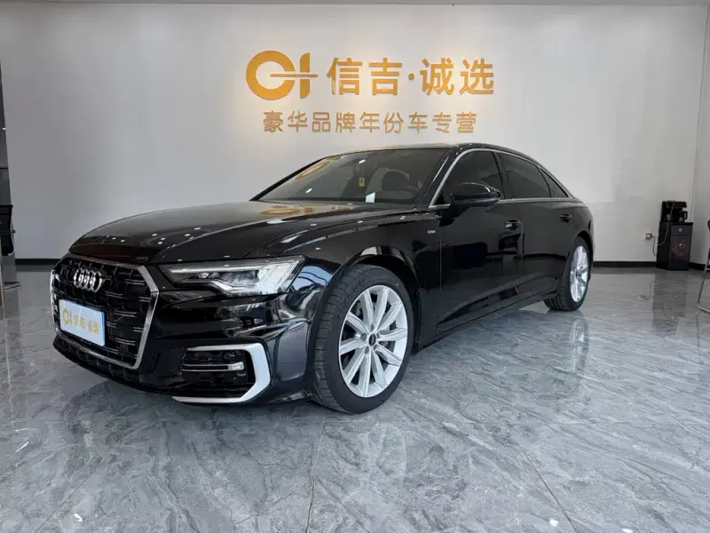 Audi A6L, 2022