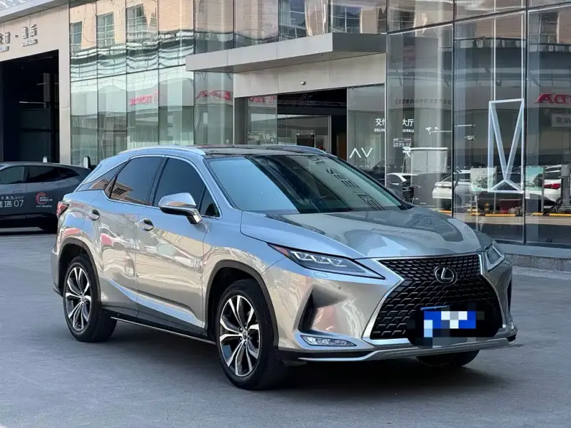 Lexus RX, 2021