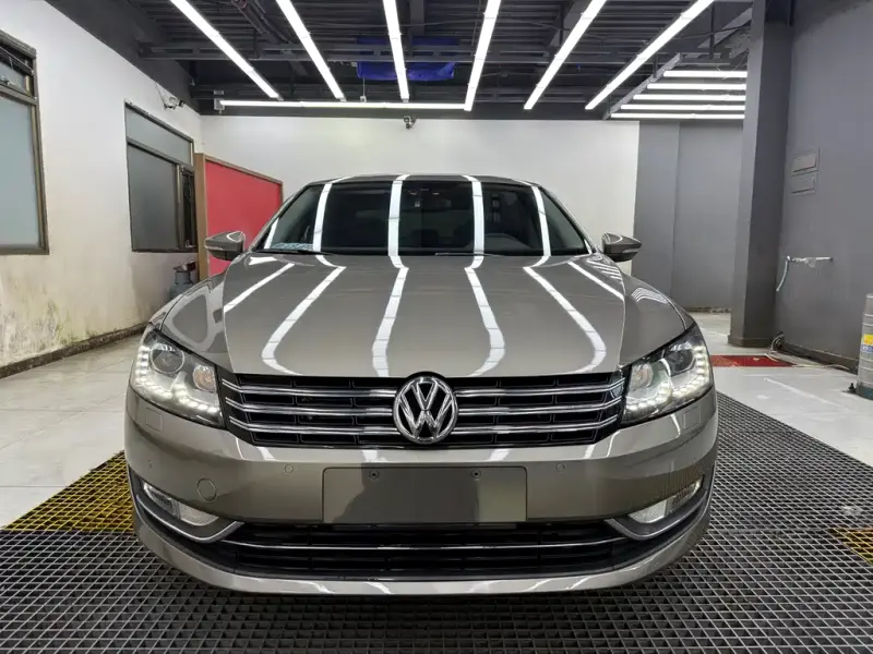 Volkswagen Passat, 2015