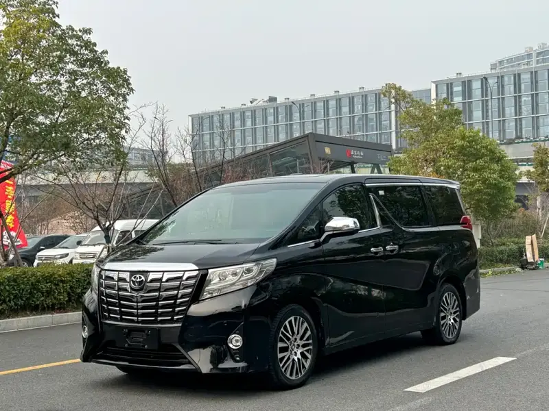 Toyota Alphard, 2017