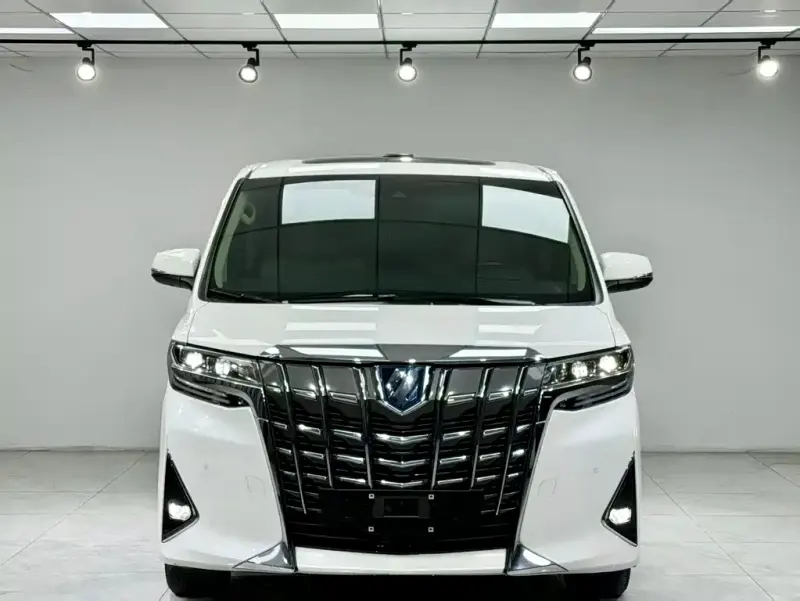 Toyota Alphard, 2020