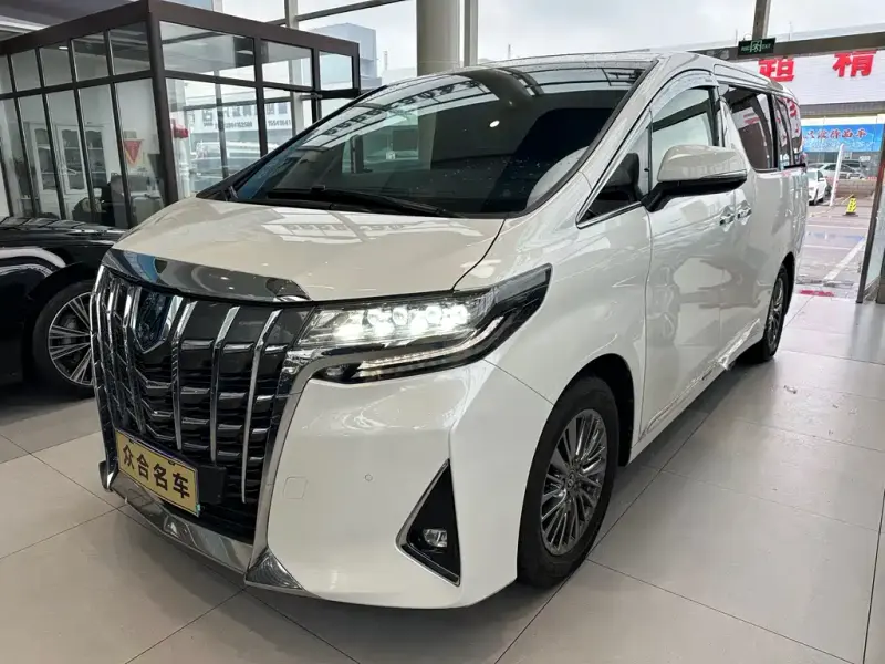 Toyota Alphard, 2021