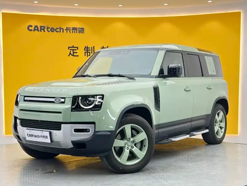 Land Rover Defender, 2023