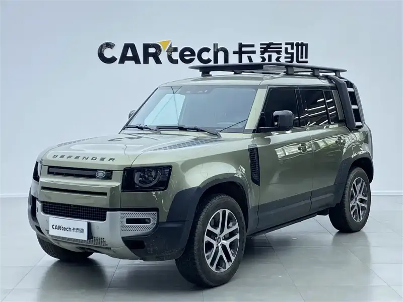 Land Rover Defender, 2025