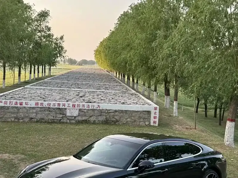 Porsche Panamera, 2024