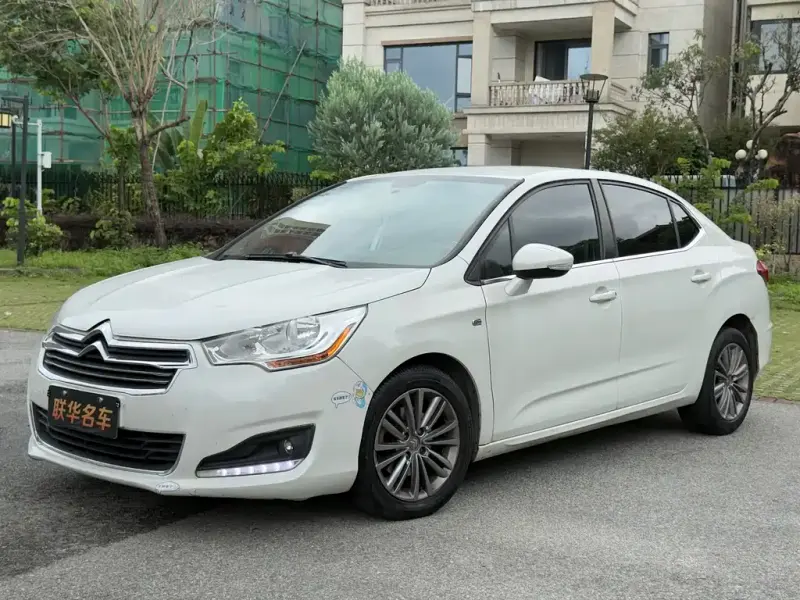 Citroen C4L, 2015