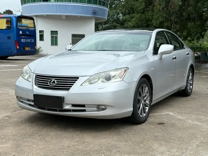 Lexus ES, 2009