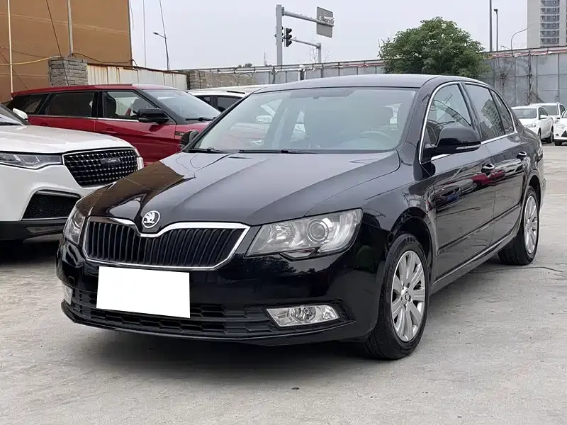 Skoda Superb, 2015 — фото 1