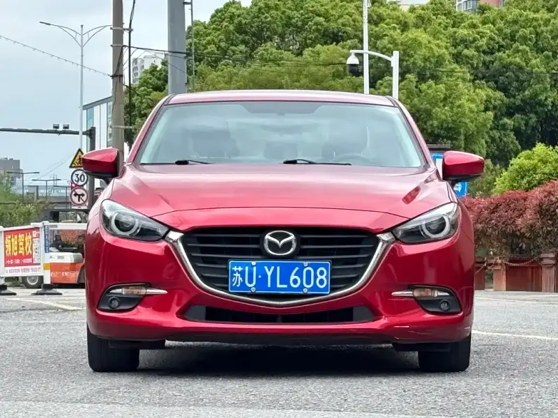 Mazda 3 Axela, 2017 — фото 1