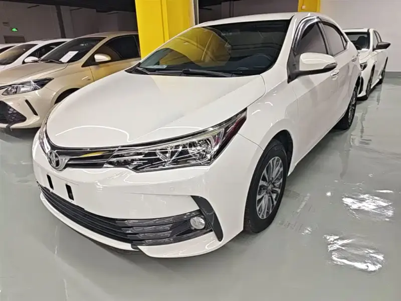 Toyota Corolla, 2019 — фото 1