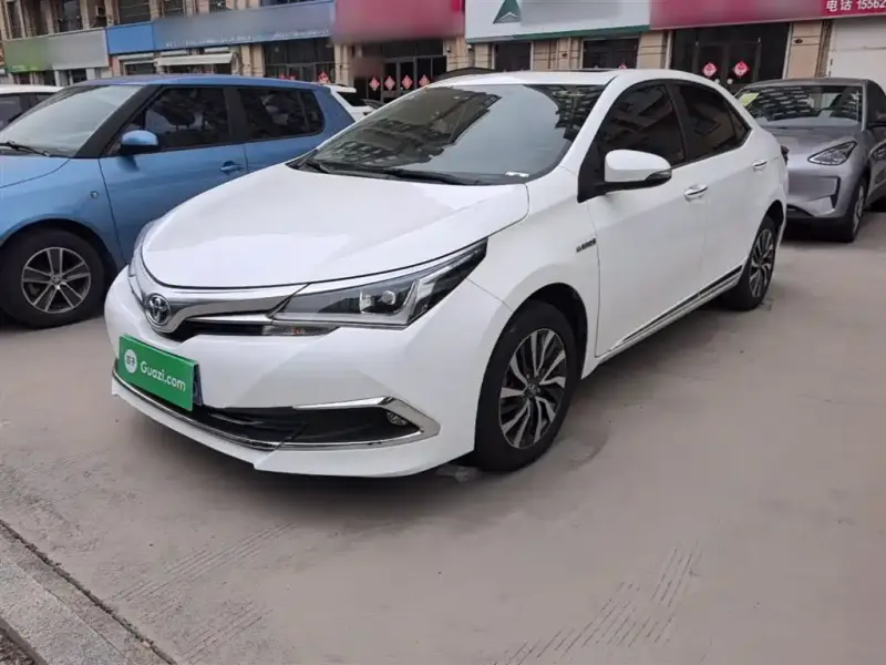 Toyota Corolla, 2019 — фото 1