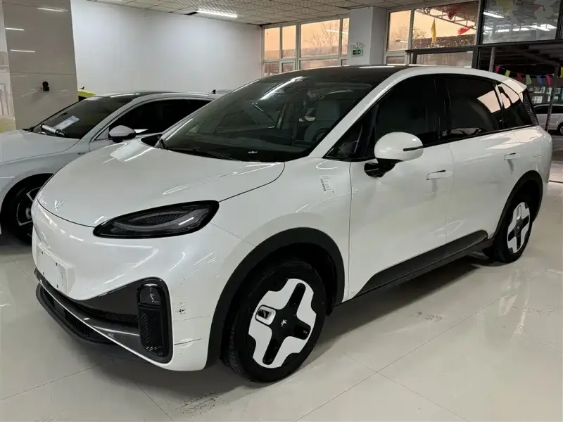 ARCFOX S, 2025