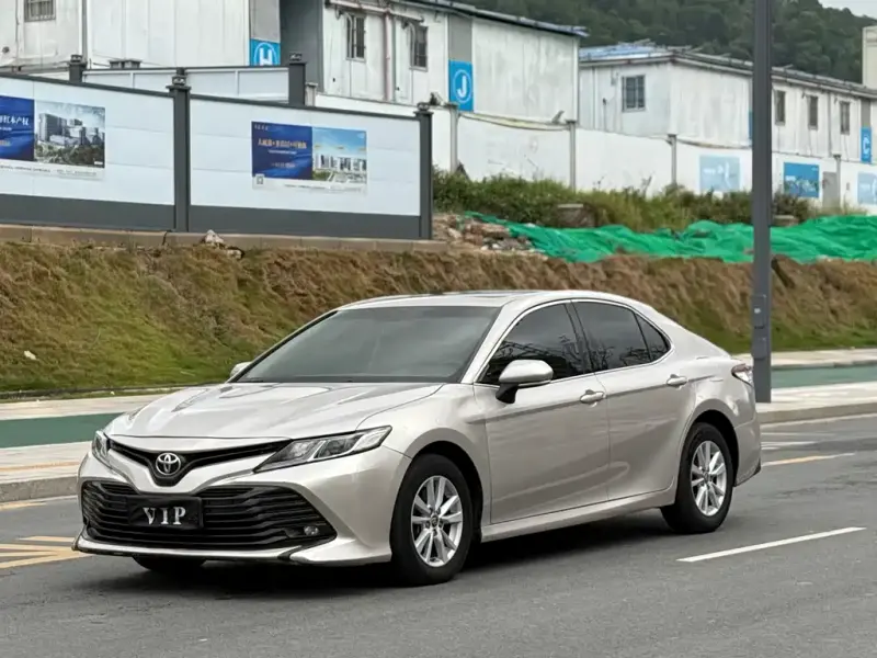Toyota Camry, 2018