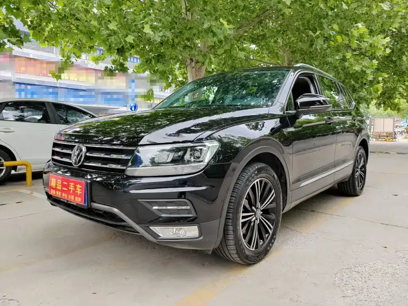 Volkswagen Tiguan L, 2021