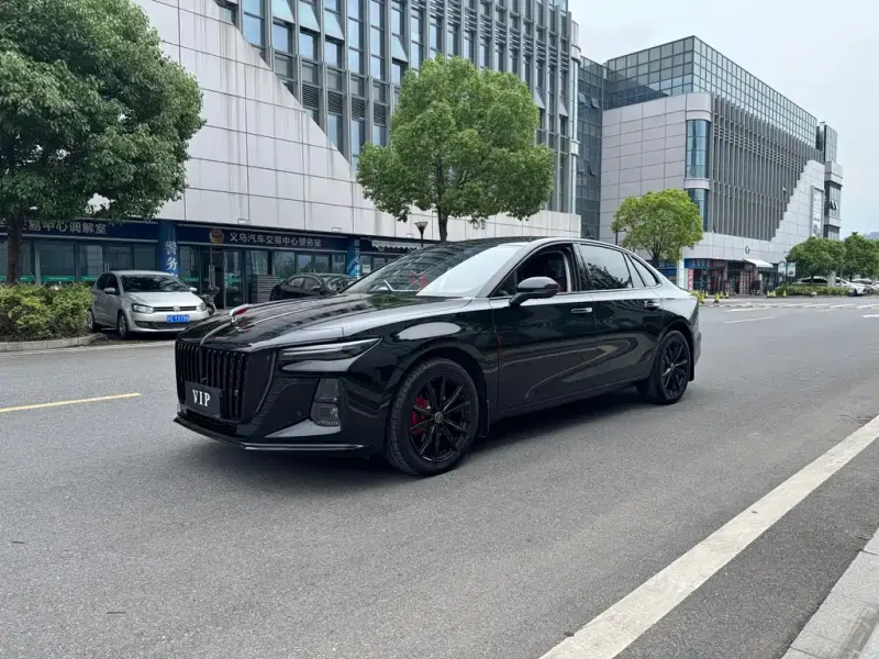 Hongqi H5, 2026
