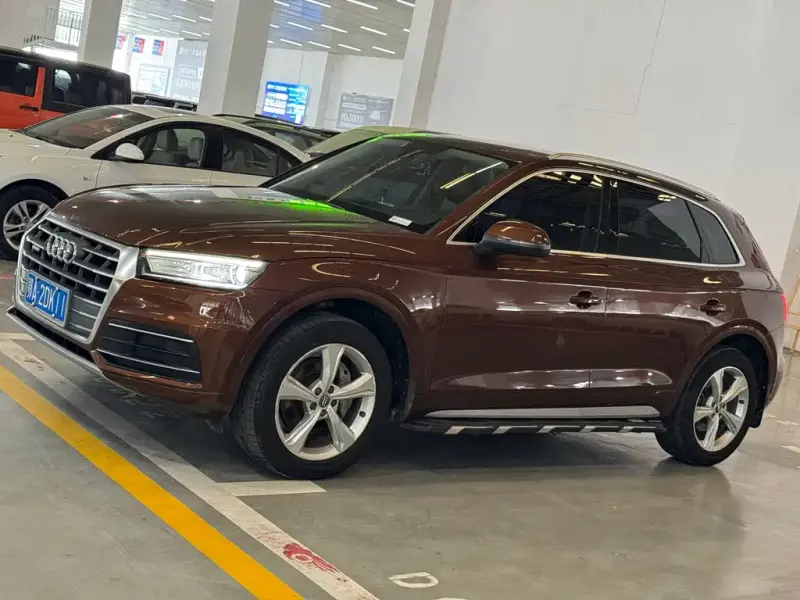 Audi Q5L, 2019