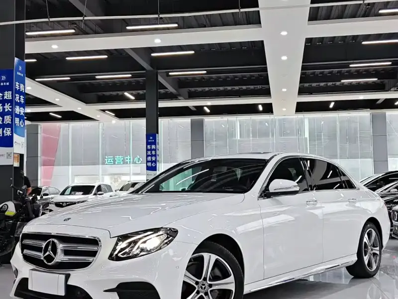 Mercedes-Benz E-Class, 2019 — фото 1