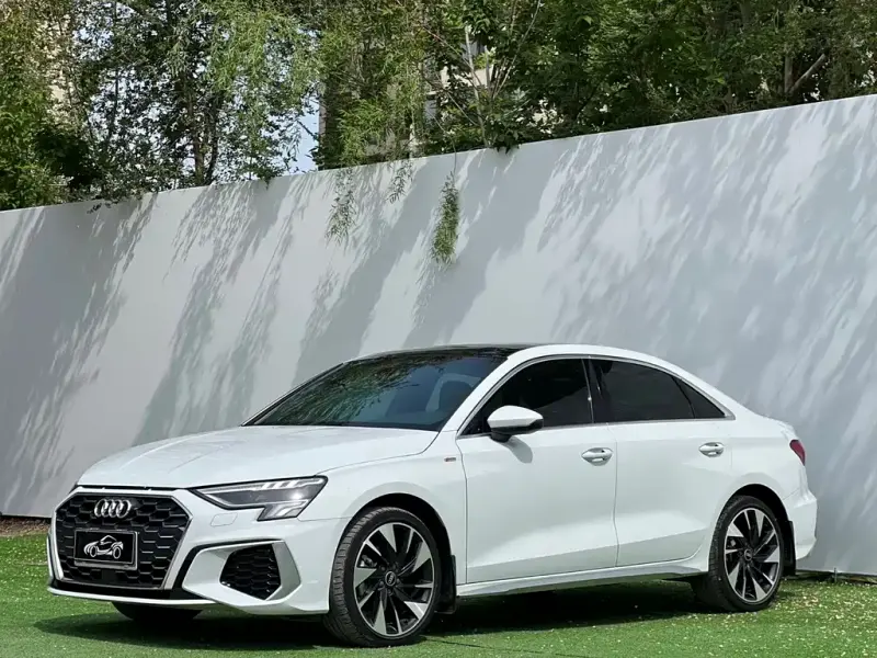 Audi A3, 2023 — фото 1