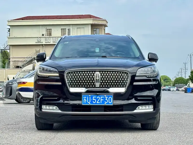 Lincoln Aviator, 2021